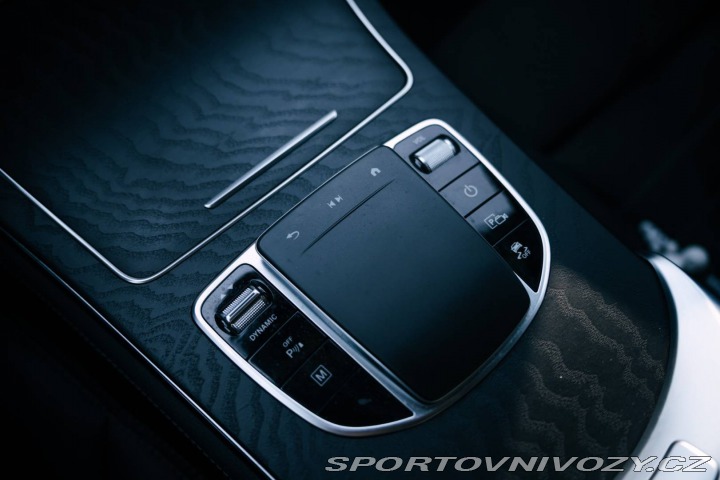 Mercedes-Benz Ostatní modely GLC Kupé Kupé 300de 4MATIC AMG Li 2021