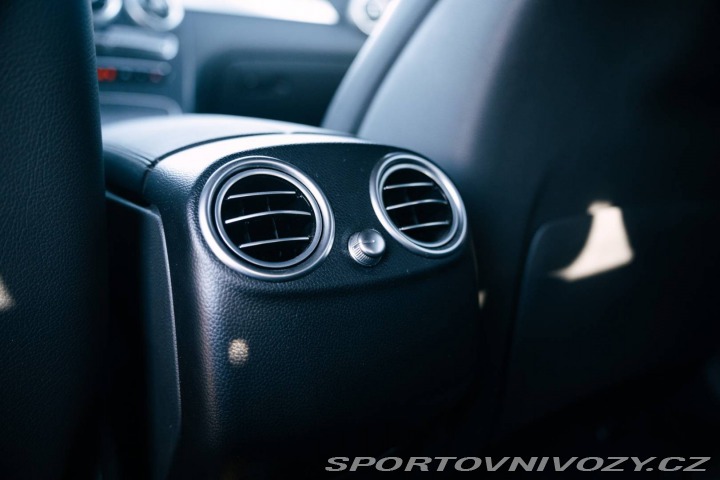 Mercedes-Benz Ostatní modely GLC Kupé Kupé  300de 4MATIC AMG Li 2021