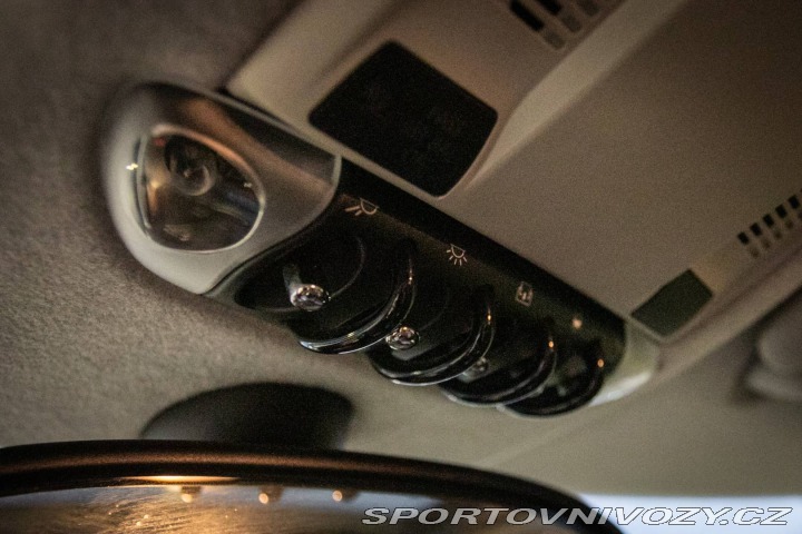 Mini Cooper R56 88kW - AJ NA SPLÁTKY 2009