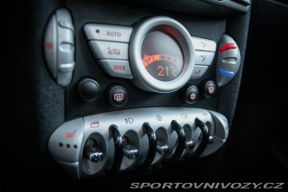 Mini Cooper R56 88kW - AJ NA SPLÁTKY 2009