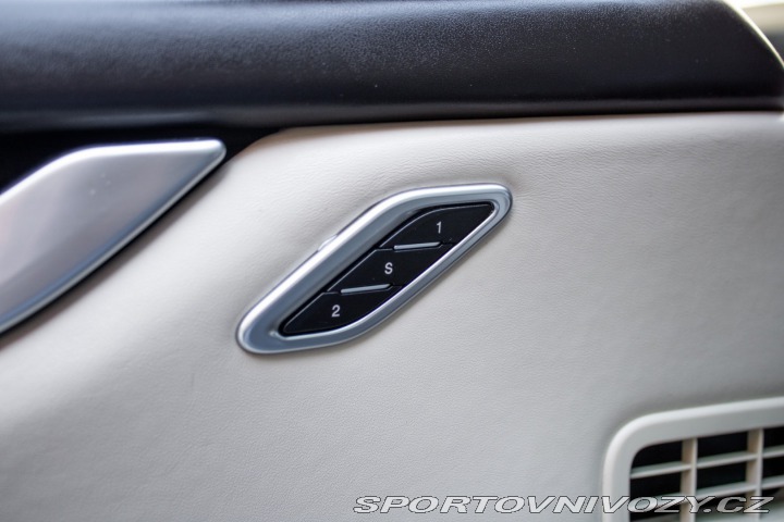 Maserati Ghibli S Q4 / AJ NA SPLÁTKY / P 2015