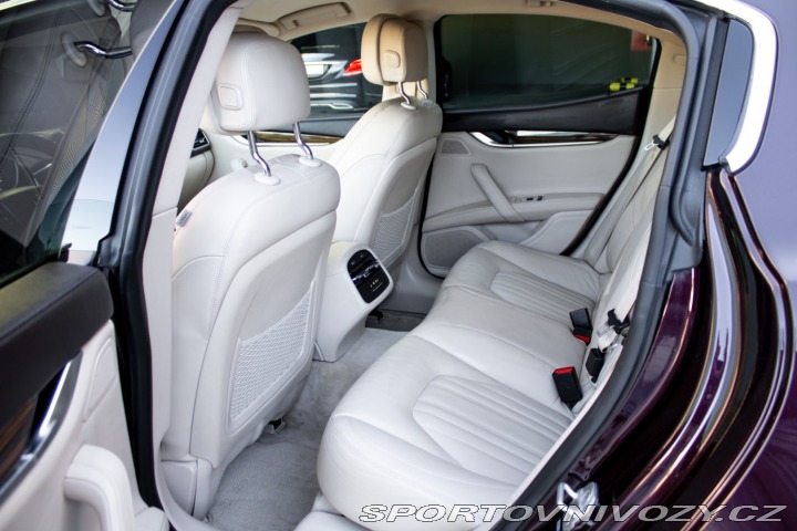 Maserati Ghibli S Q4 / AJ NA SPLÁTKY / P 2015