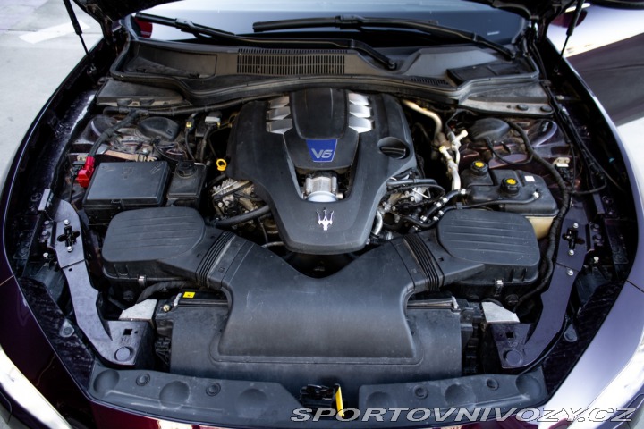 Maserati Ghibli S Q4 / AJ NA SPLÁTKY / P 2015
