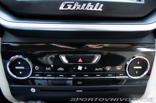Maserati Ghibli S Q4 / AJ NA SPLÁTKY / P 2015