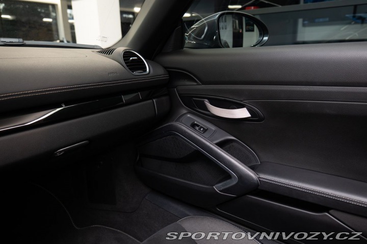 Porsche Boxster T 2023