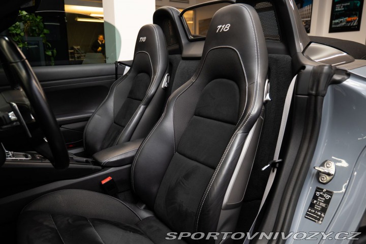 Porsche Boxster T 2023