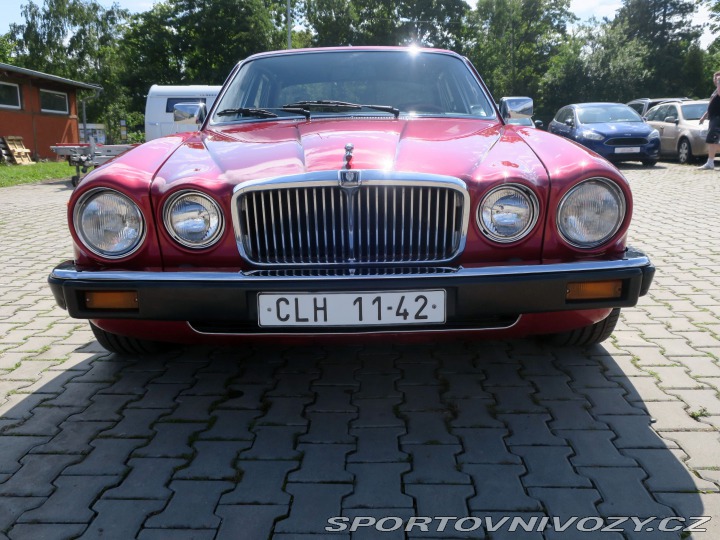 Jaguar Ostatní modely XJ6 4.2 i 151 kW 1986
