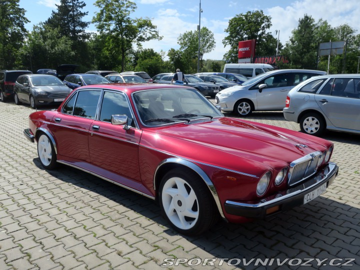 Jaguar Ostatní modely XJ6 4.2 i 151 kW 1986