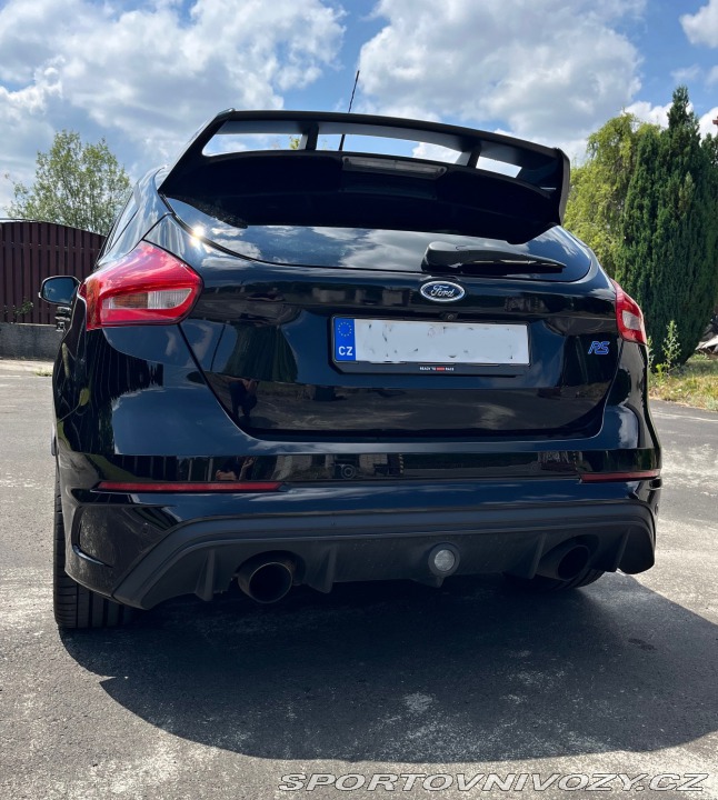 Ford Focus RS  2019