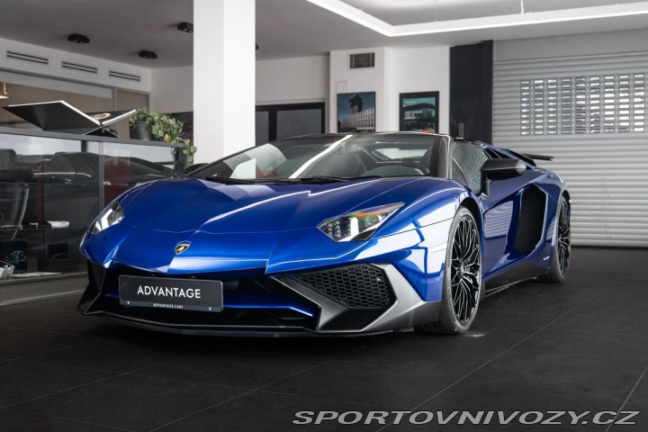 Lamborghini Aventador LP750-4 SV Roadster 1/599 1800