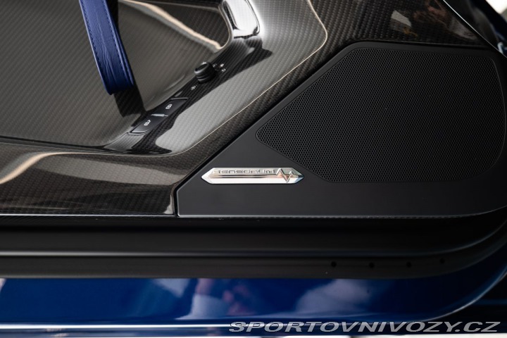 Lamborghini Aventador LP750-4 SV Roadster 1/599 2016