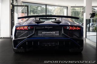 Lamborghini Aventador LP750-4 SV Roadster 1/599 2016