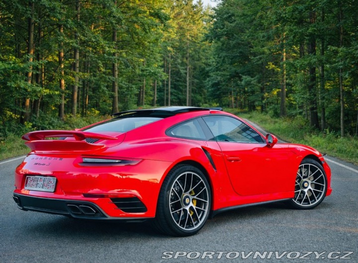 Porsche 911 Turbo S 2018
