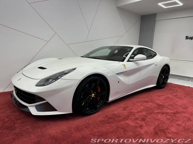Ferrari F12berlinetta LIFT*CARBON*CAMERA*TOP SP