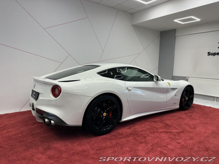 Ferrari F12berlinetta LIFT*CARBON*CAMERA*TOP SP 2012
