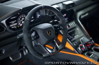 Lamborghini Urus Standard 2022