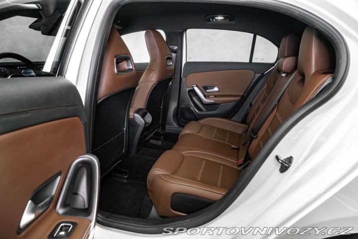 Mercedes-Benz A  2020