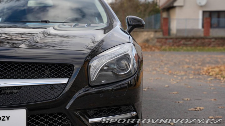 Ostatní značky Ostatní modely Mercedes Benz SL5000 R231 2012