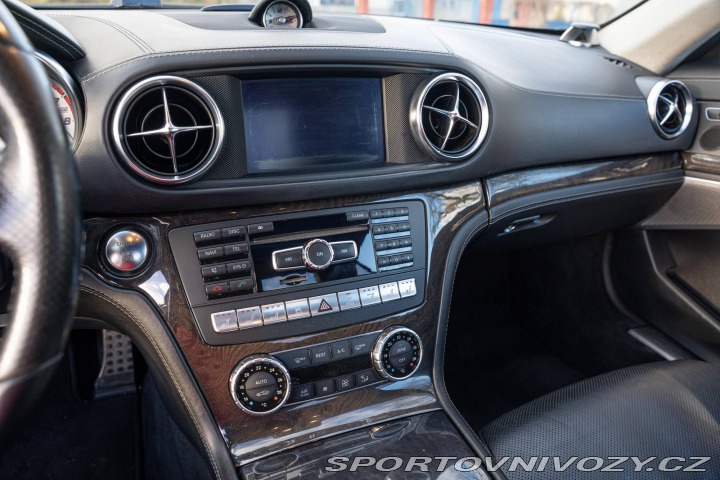 Ostatní značky Ostatní modely Mercedes Benz SL5000 R231 2012
