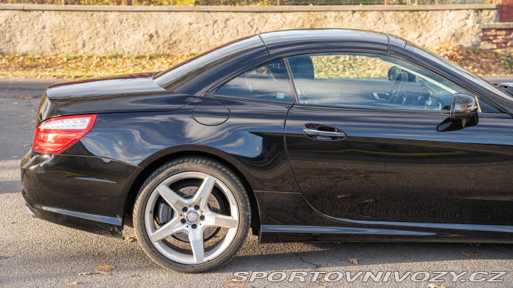 Ostatní značky Ostatní modely Mercedes Benz SL5000 R231 2012
