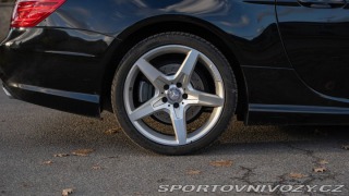 Ostatní značky Ostatní modely Mercedes Benz SL5000 R231 2012