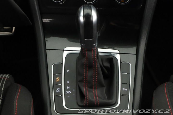 Volkswagen Golf 2.0 GTI 2015