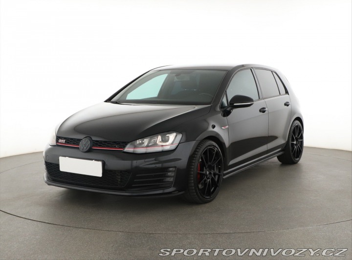Volkswagen Golf 2.0 GTI 2015