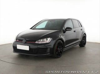 Volkswagen Golf 2.0 GTI 2015