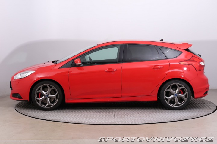 Ford Focus ST 2.0 EcoBoost ST 2012