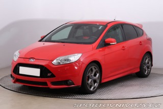 Ford Focus ST 2.0 EcoBoost ST 2012