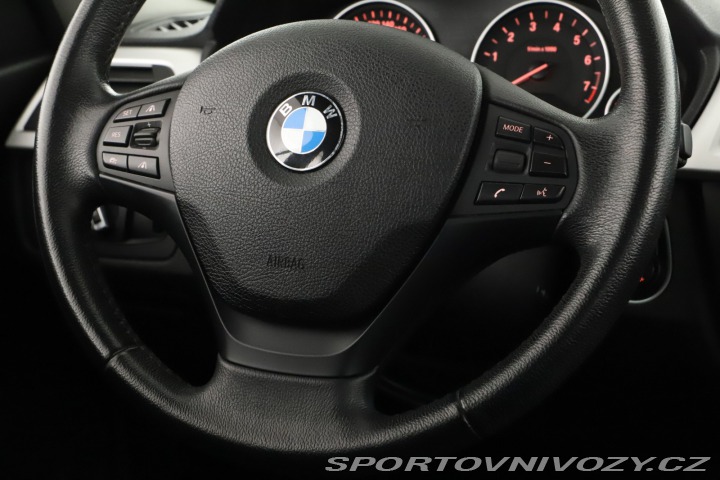 BMW 3 328 i xDrive 2012