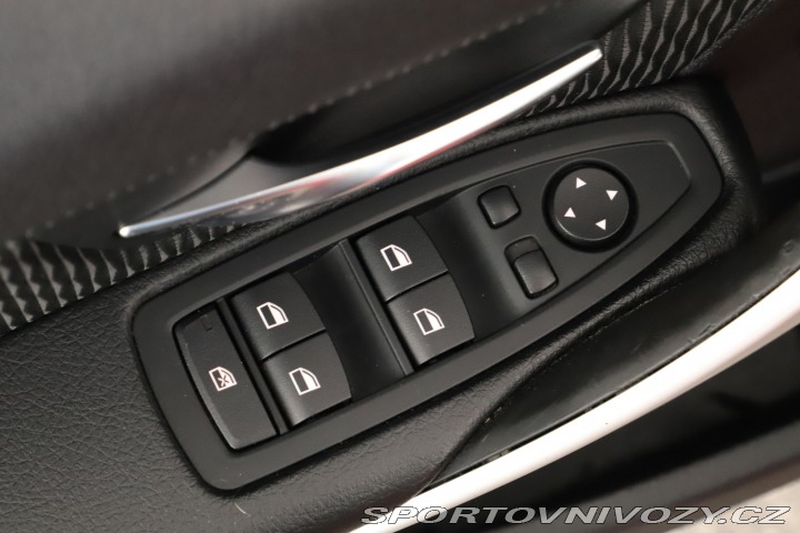 BMW 3 328 i xDrive 2012