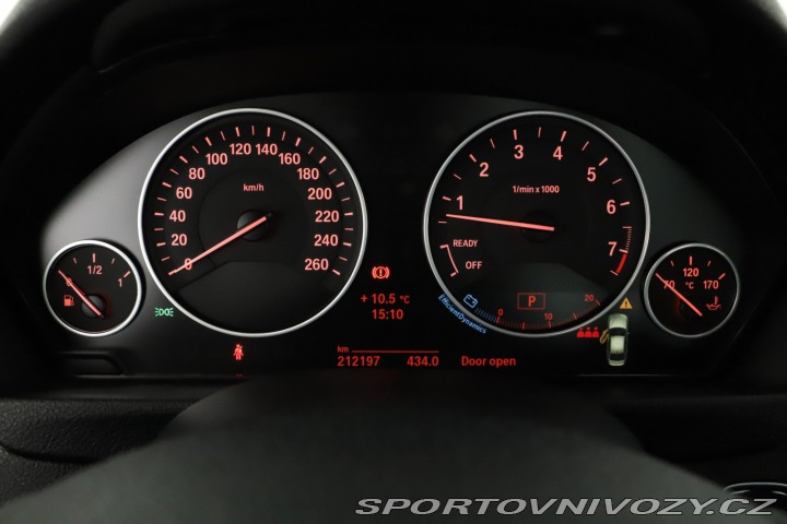 BMW 3 328 i xDrive 2012