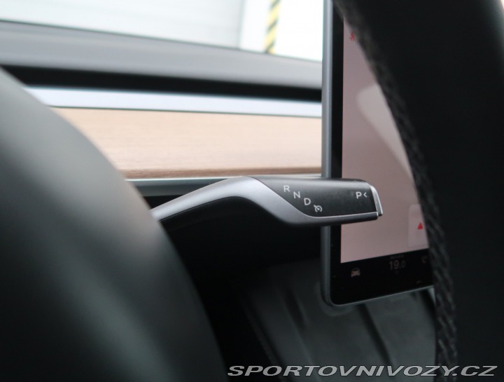 Tesla Model Y Long Range AWD 79kWh 2023