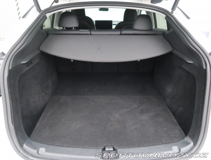 Tesla Model Y Long Range AWD 79kWh 2023