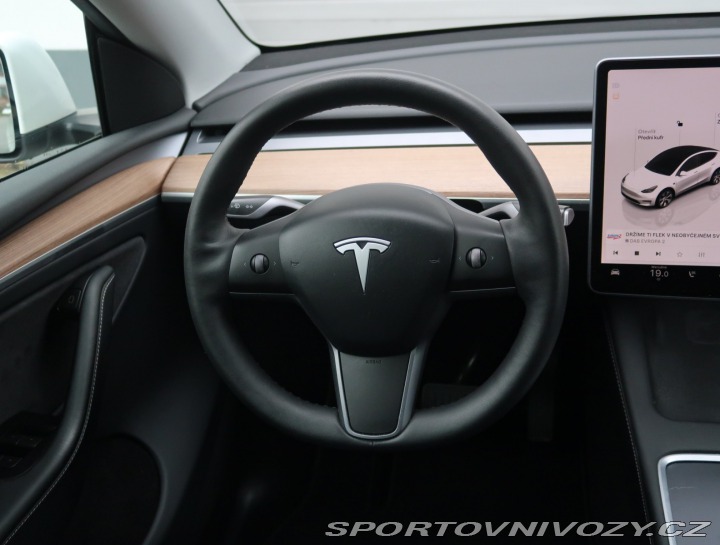 Tesla Model Y Long Range AWD 79kWh 2023