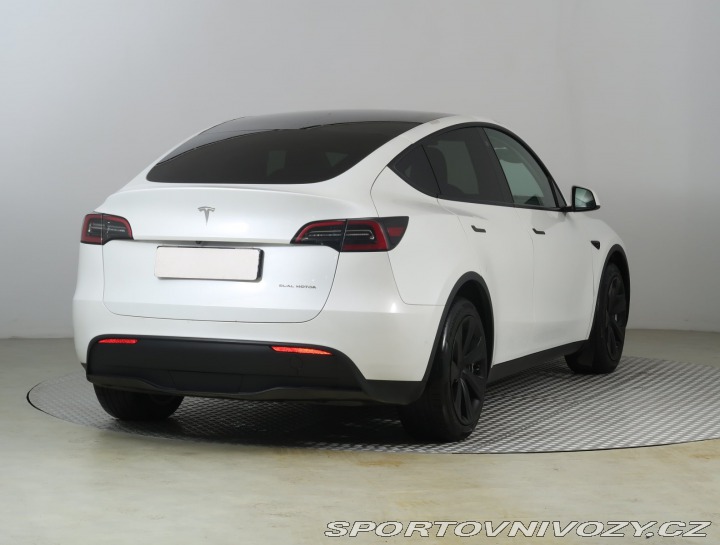 Tesla Model Y Long Range AWD 79kWh 2023