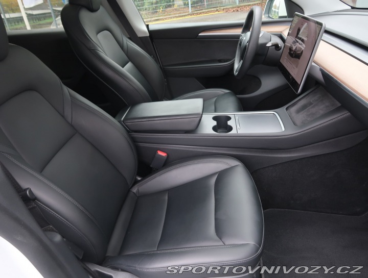 Tesla Model Y Long Range AWD 79kWh 2023