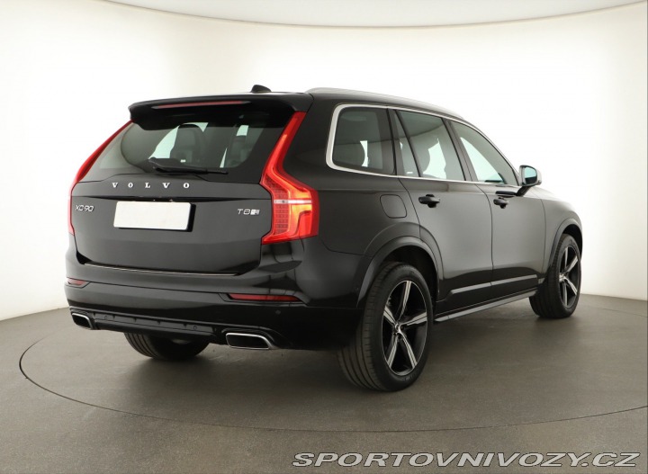Volvo Ostatní modely XC90 R-Design T8 Twin Engine A 2018