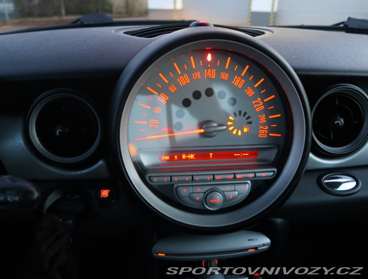 Mini Cooper Cooper D 2009