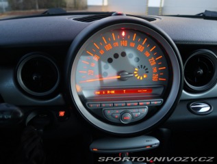 Mini Cooper Cooper D 2009