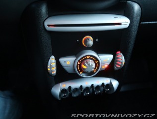 Mini Cooper Cooper D 2009