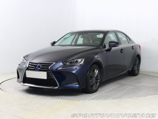 Lexus IS 300h 2019
