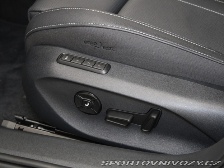 Škoda Superb 1,5 PHEV SportLine 5L ZÁR 2025