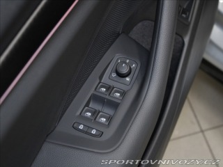 Škoda Superb 1,5 PHEV SportLine 5L ZÁR 2025