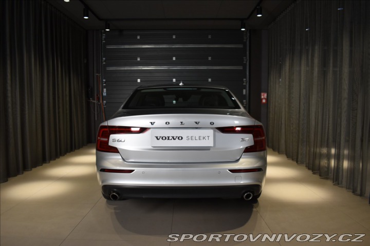 Volvo S60 2,0 B5 momentum Headup,BL 2021