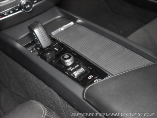 Volvo S60 2,0 B5 momentum Headup,BL 2021