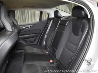 Volvo S60 2,0 B5 momentum Headup,BL 2021