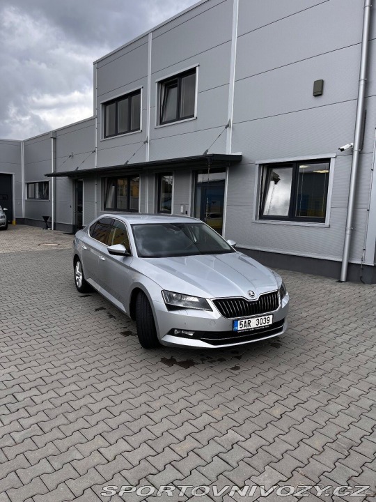 Škoda Superb 2,0 TDi DSG 2016