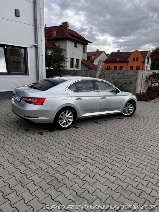 Škoda Superb 2,0 TDi DSG 2016